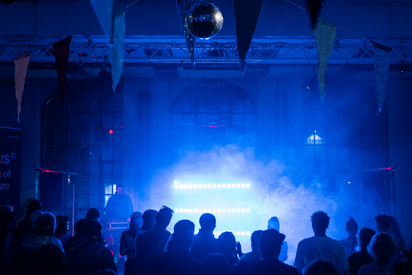 Party im Foyer bei PACT Zollverein