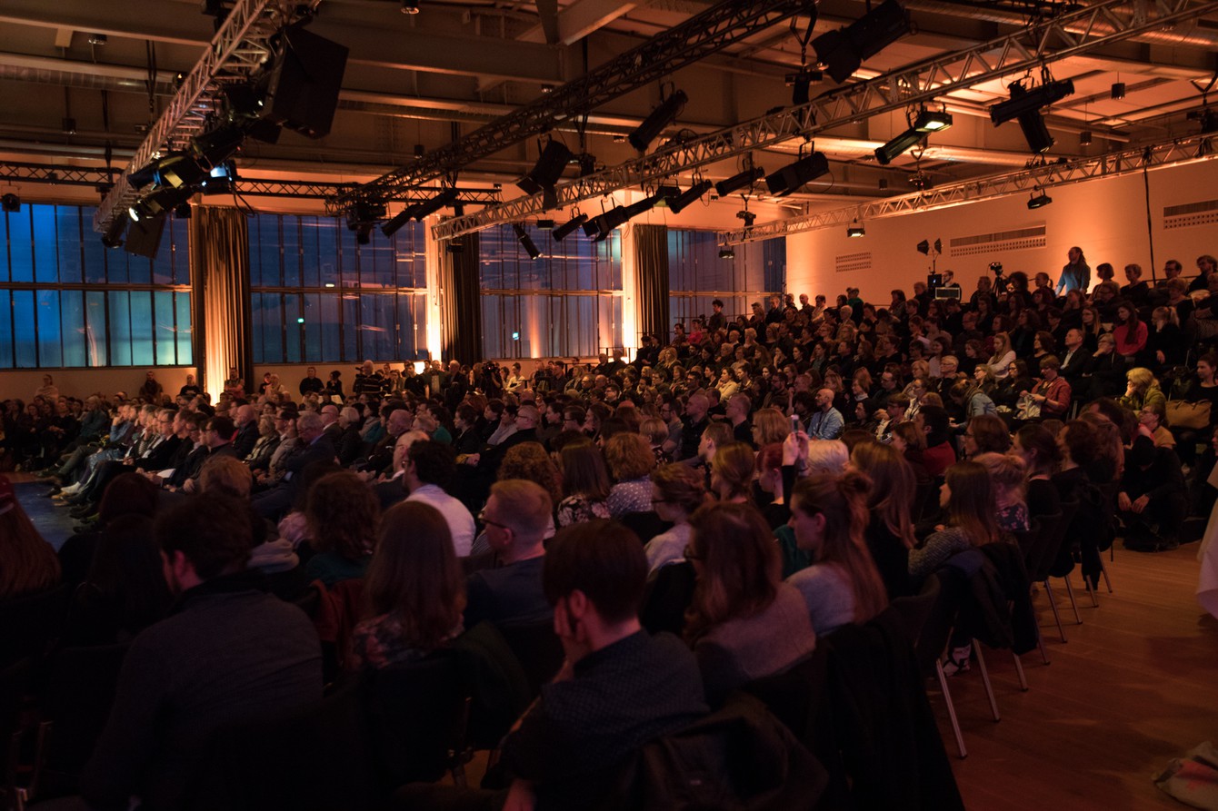 Eröffnung der Tanzplattform in Halle 12