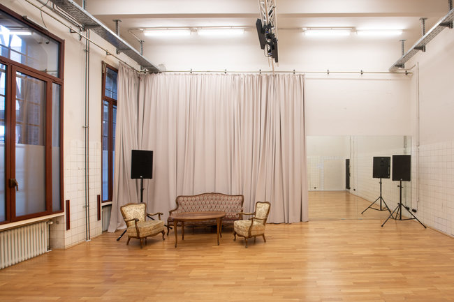 Studio 1